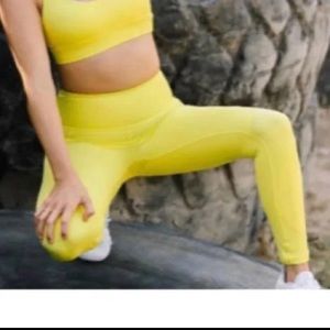 Neon Metallic Pocket Light n Tight Zyia